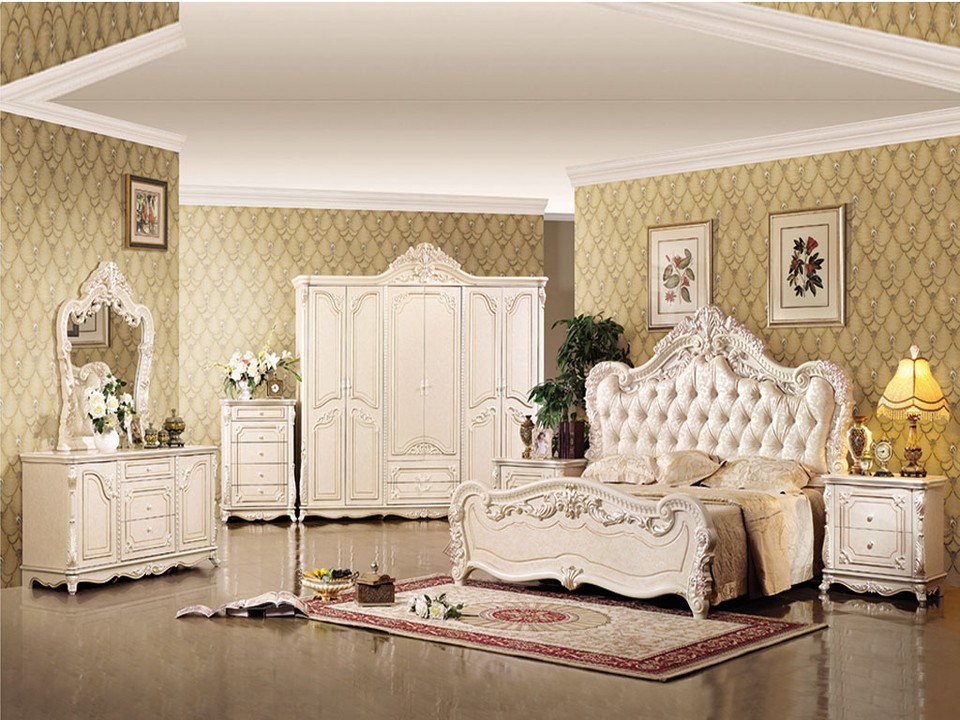 da-mat-voi-nhung-mau-giuong-cuoi-co-dien-mang-phong-cach-chau-au-1.jpg Phong cách cổ điển