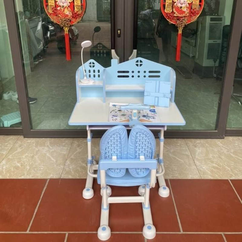 Bàn học nhập khẩu cute BH-08